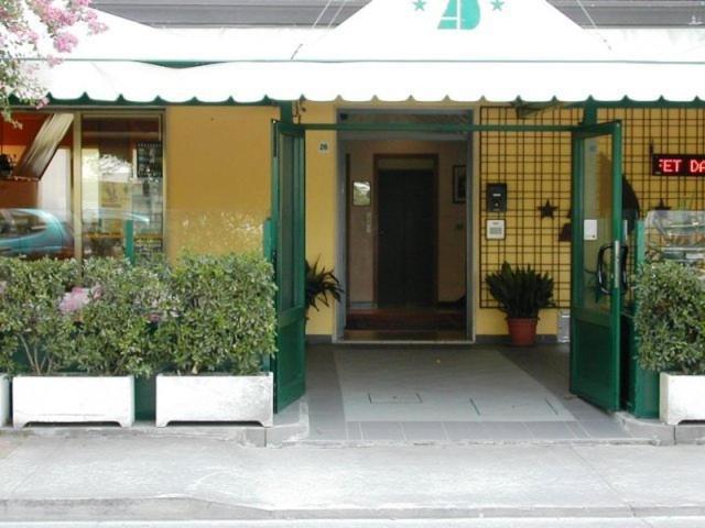 Albergo Dolomiti ليدو دي يسولو المظهر الخارجي الصورة